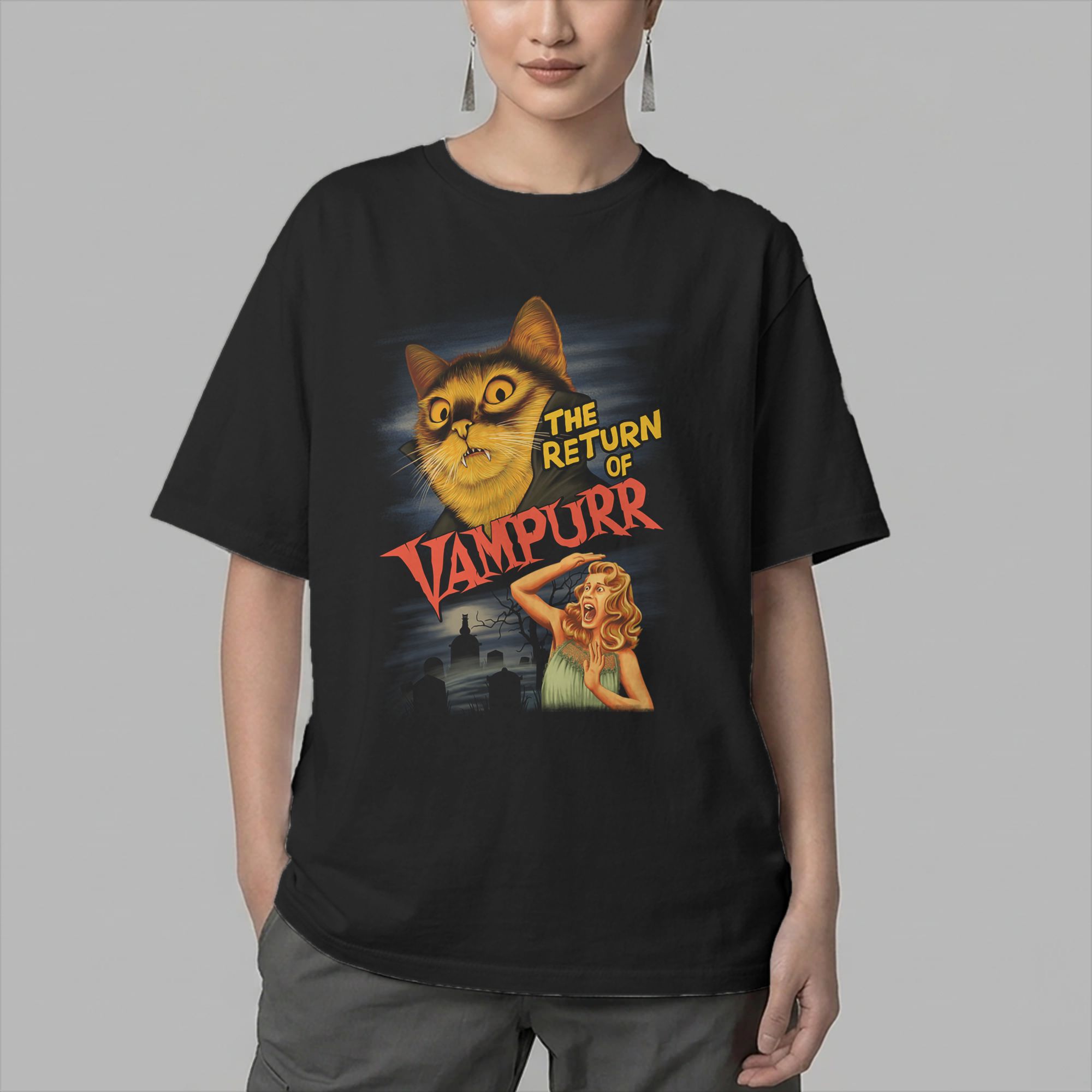 Summer Clothing Ideas - Camiseta The Return of Vampurr Cat