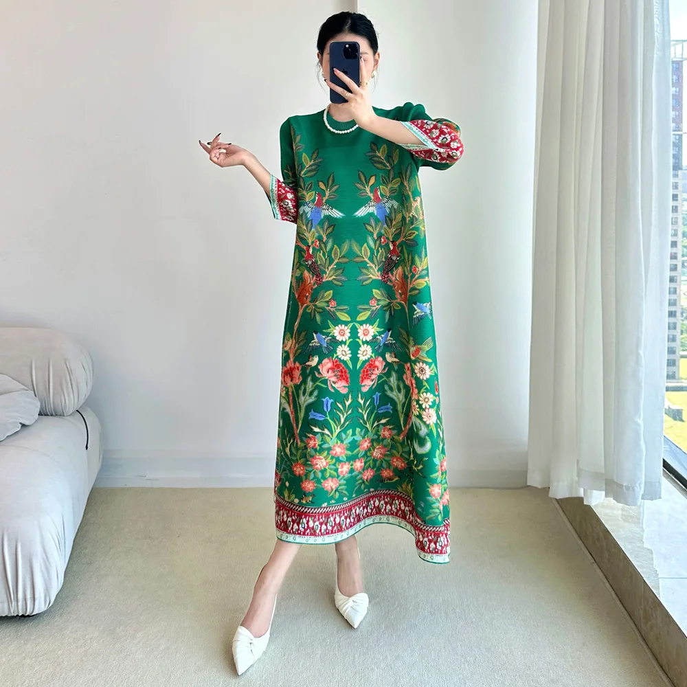 Miyake-vestido estampado Vinta - Summer 2025 Clothing Essentials reseña y precio